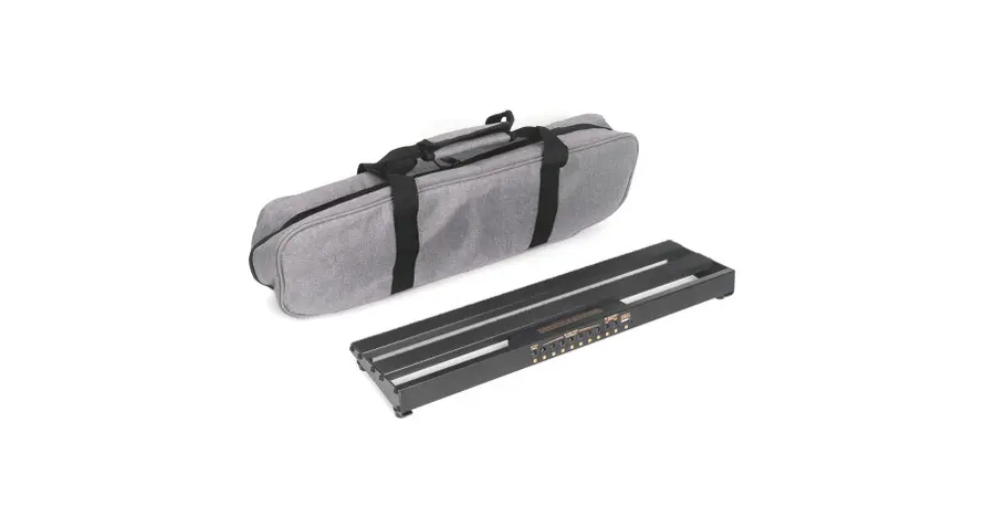 Yuer PR-01S - Small Size Pedalboard with built in power supply 
