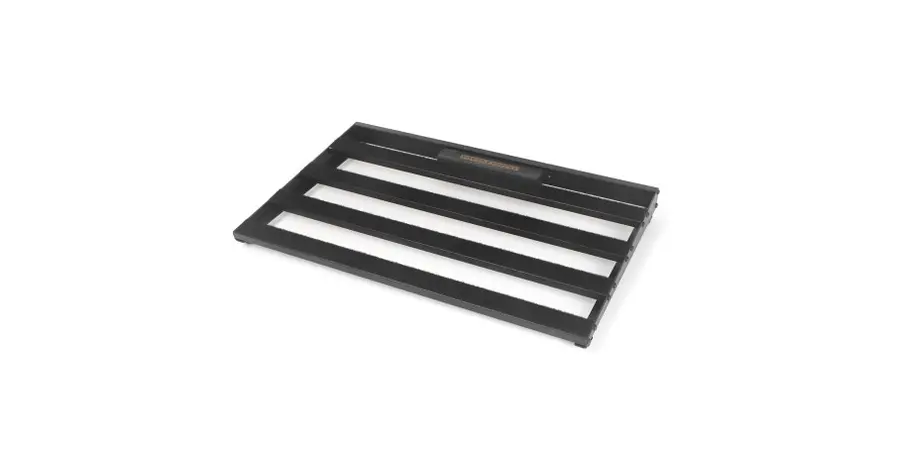 Yuer PR-01M - Middle Size Pedalboard with built-in power supply 