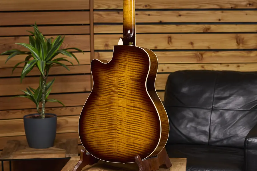 Ortega RRG50CE-SSB Resonatorgitar m/bag Americana Series, Cutaway, Sunset Burst 