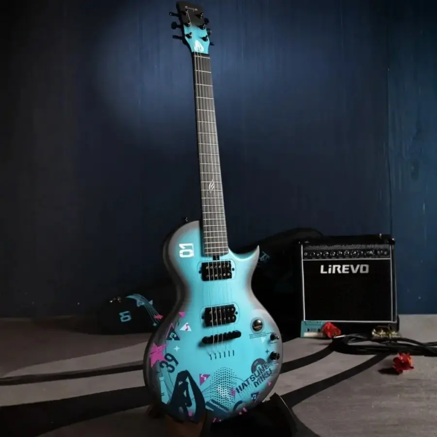 Enya Nova Go Sonic Hatsune Miku el-gitar 