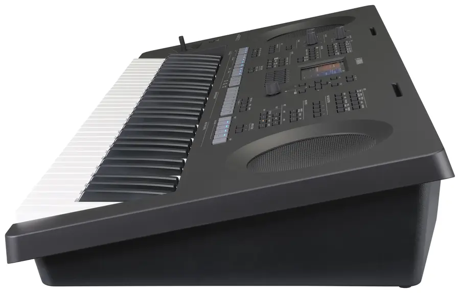 Yamaha PSR-SX620 Arranger Workstation 