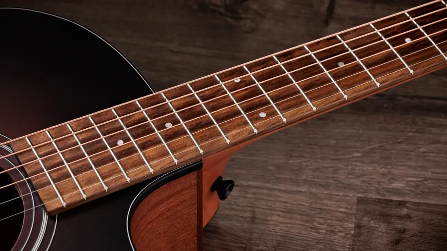Taylor 114ce Special Edition Dark Tobacco Shaded Edgeburst 