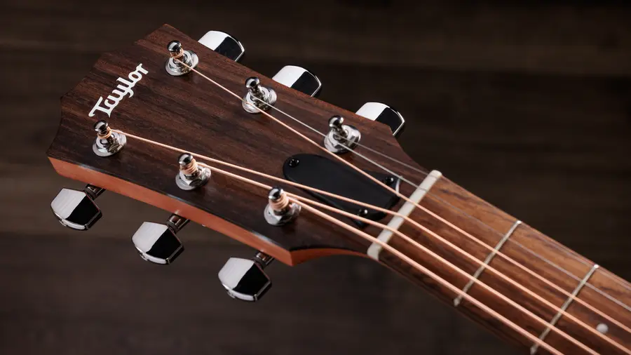 Taylor 114ce Special Edition Dark Tobacco Shaded Edgeburst 