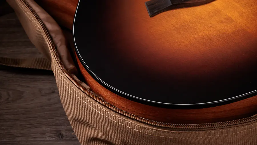 Taylor 114ce Special Edition Dark Tobacco Shaded Edgeburst 