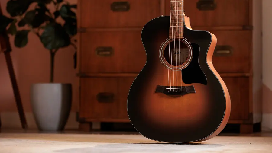 Taylor 114ce Special Edition Dark Tobacco Shaded Edgeburst 