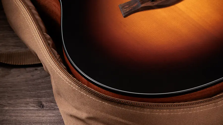 Taylor 117e Special Edition Dark Tobbaco burst - Spruce/Sapele 