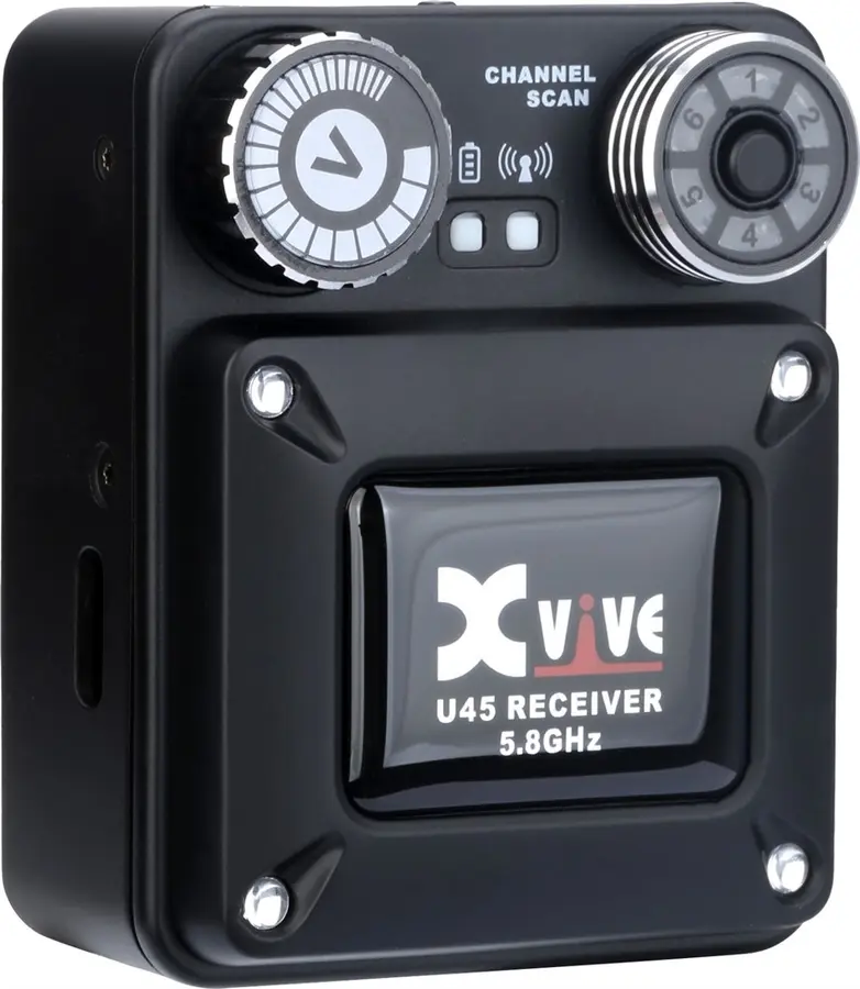 Xvive U45 Black Wireless System 5.8GHz Digital In-Ear Monitor Setup 