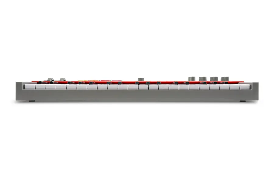 Akai MPK Mini Plus II 