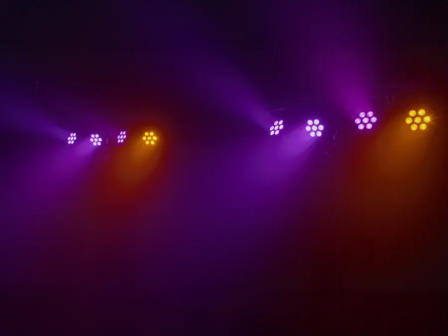 Eurolite LED KLS-3002 MK2 Compact Set Lighting Strip 4x 6in1 RGBAW/UV Spots 