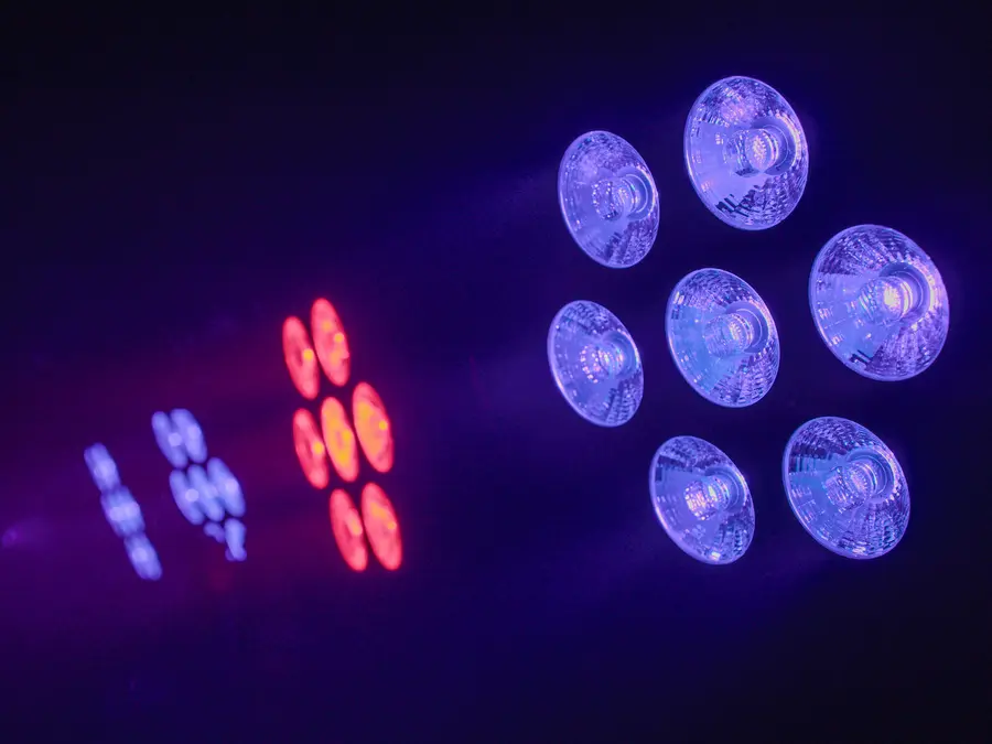Eurolite LED KLS-3002 MK2 Compact Set Lighting Strip 4x 6in1 RGBAW/UV Spots 