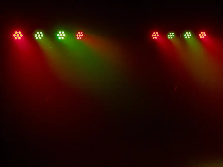 Eurolite LED KLS-3002 MK2 Compact Set Lighting Strip 4x 6in1 RGBAW/UV Spots 