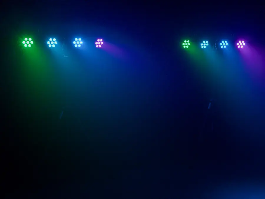 Eurolite LED KLS-3002 MK2 Compact Set Lighting Strip 4x 6in1 RGBAW/UV Spots 
