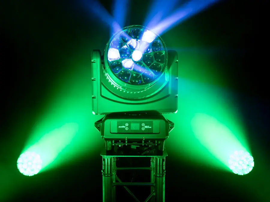 Eurolite LED IP TMH-H760 Wash Effect Weatherproof IP65 19x 40W Zoom 