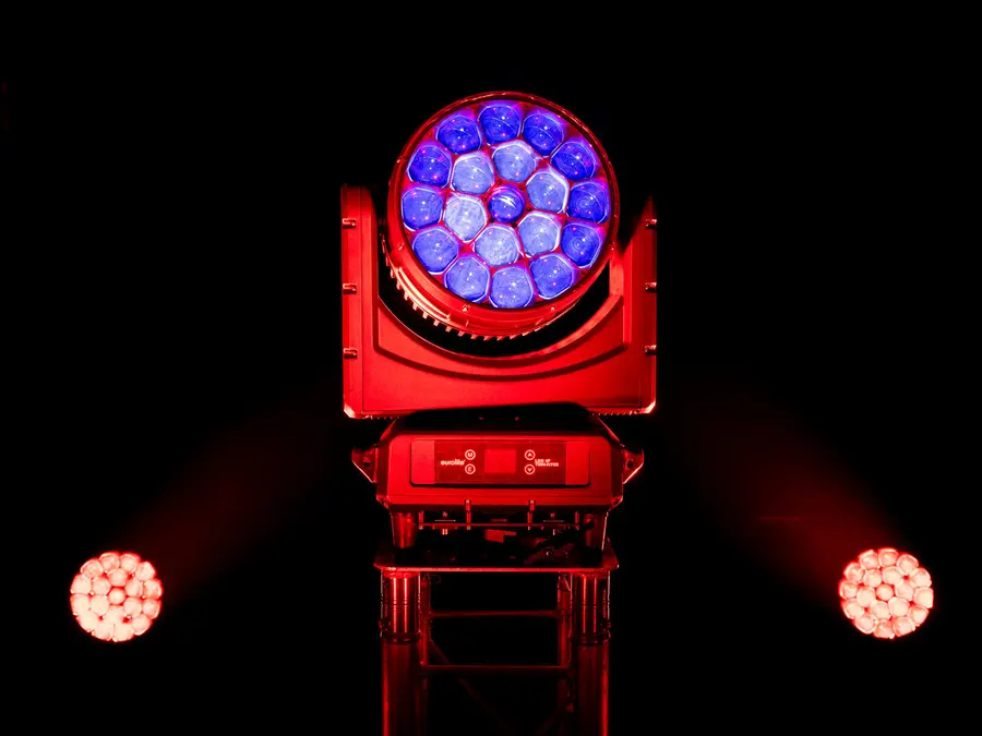 Eurolite LED IP TMH-H760 Wash Effect Weatherproof IP65 19x 40W Zoom 