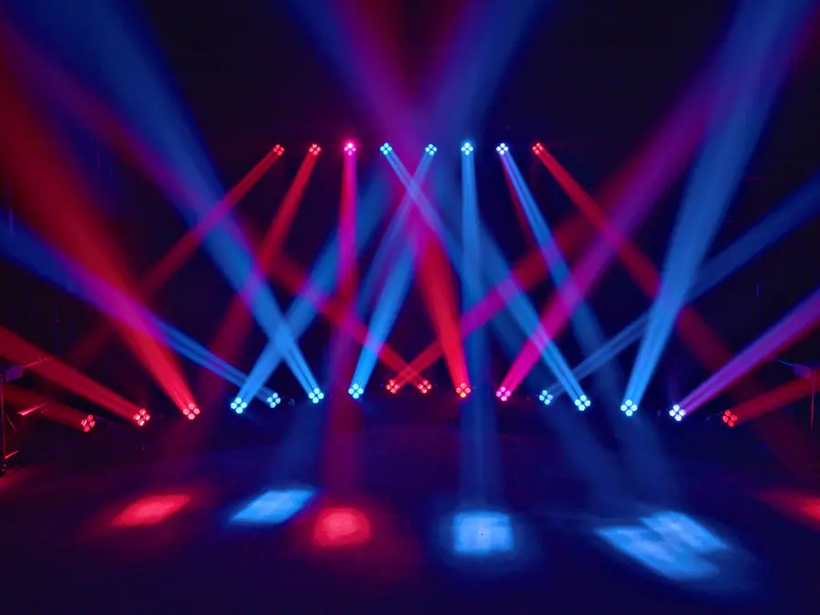 Eurolite LED TMH Bar H240 Moving Head 4x 60W RGBW Wash Flower Hybrid Unit 