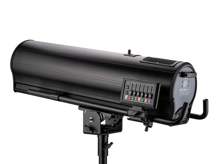 Eurolite LED SL-1000 MFZ Followspot Cold White 1000W Light Incl Flightcase 