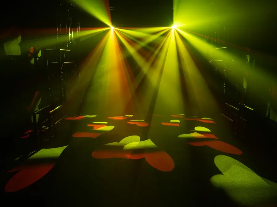 Eurolite GoFlow 100 Gobo Flower 100W COB LED 8-Ch DMX Wireless FX Light 