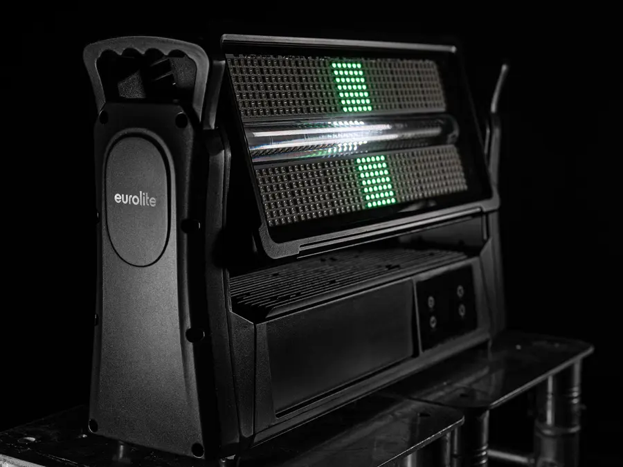 Eurolite LED IP Mega Pix Strobe SWING Outdoor IP65 714 LED Tilt Motor Blind 
