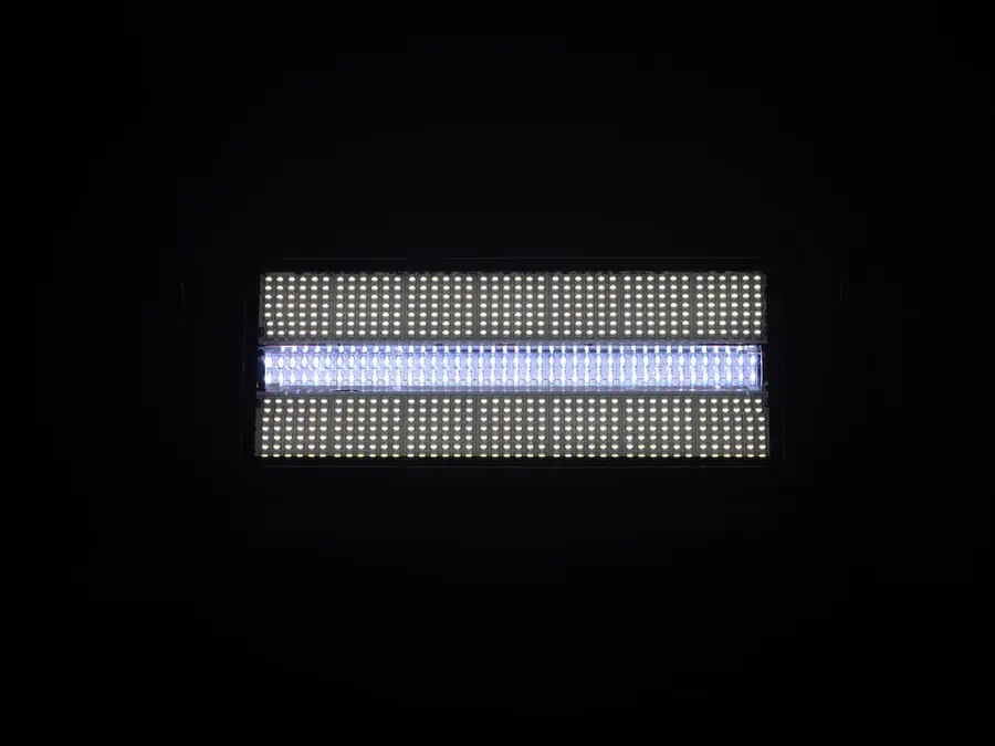 Eurolite LED IP Mega Pix Strobe SWING Outdoor IP65 714 LED Tilt Motor Blind 