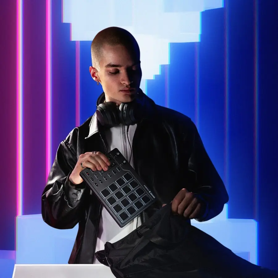 Donner StarryPad MIDI Controller For Music Production 