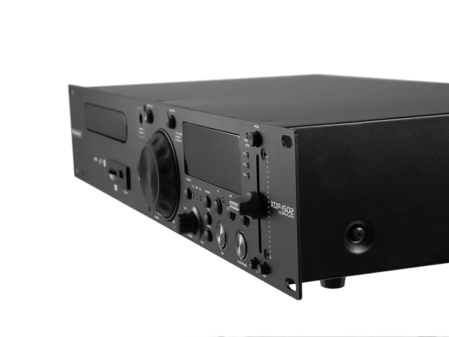 Omnitronic XDP-1502 CD/MP3 P 1U, USB, SD, 2U Rack 